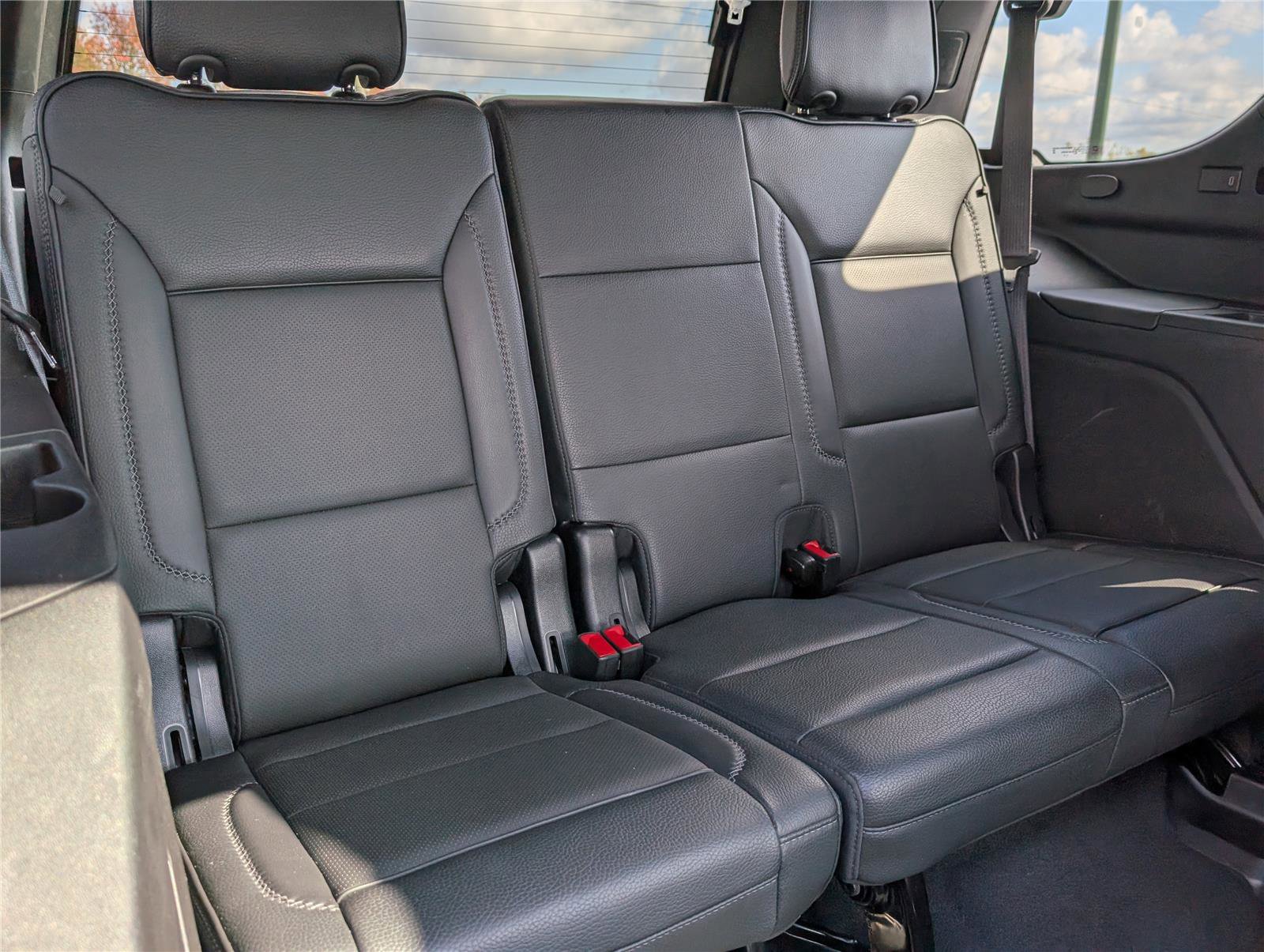 Certified 2023 GMC Yukon Denali image 13