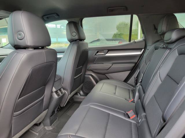 New 2026 GMC Terrain Elevation w/ Elevation Premium Package AWD/4WD image 30