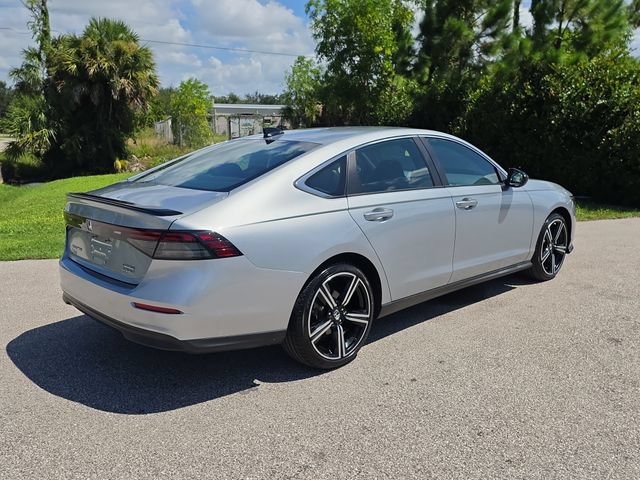 Used 2024 Honda Accord Sport image 4