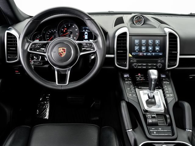 Certified 2018 Porsche Cayenne Platinum Edition AWD/4WD image 17