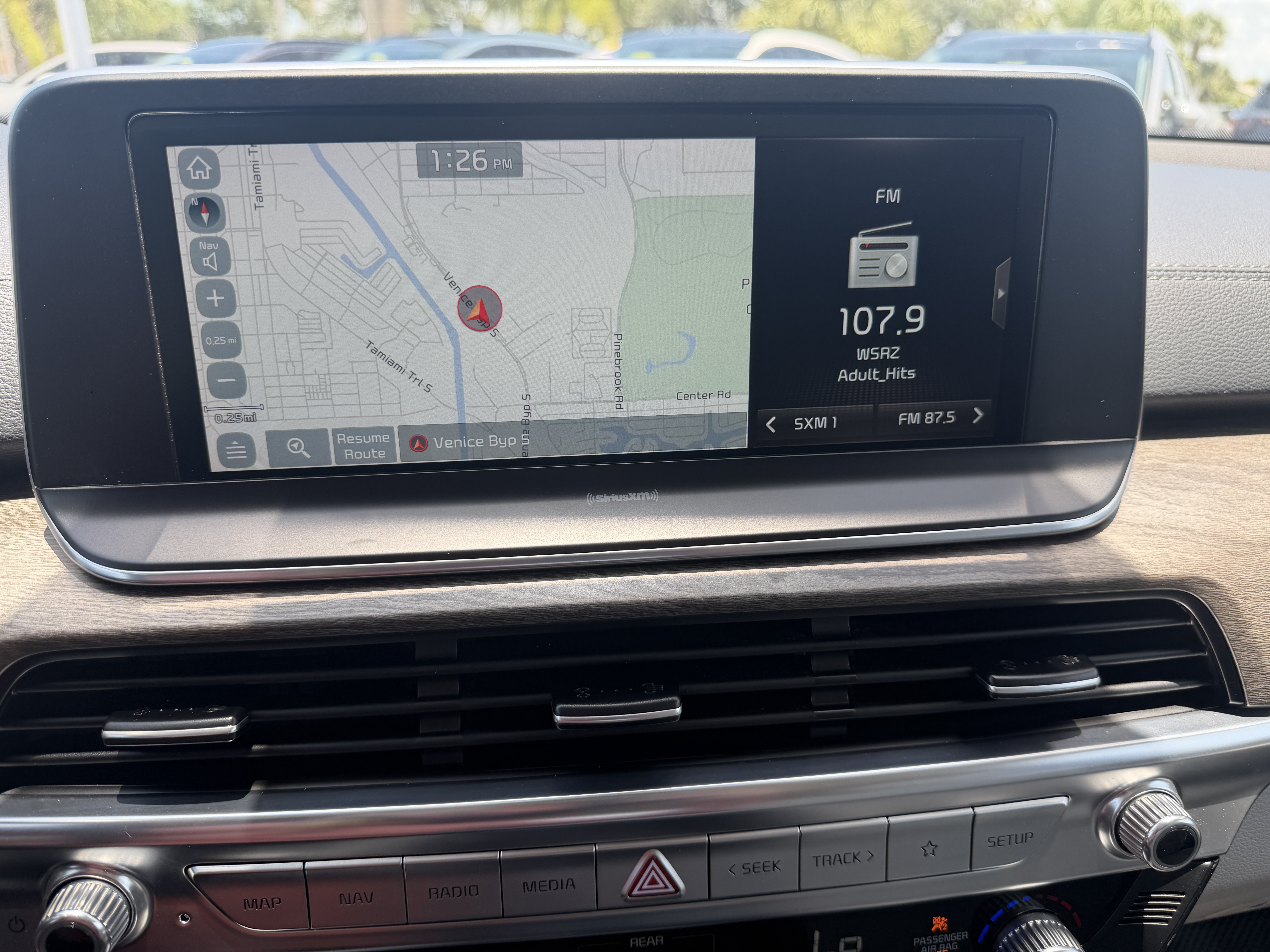 Certified 2021 Kia Telluride EX w/ EX Premium Package FWD image 25