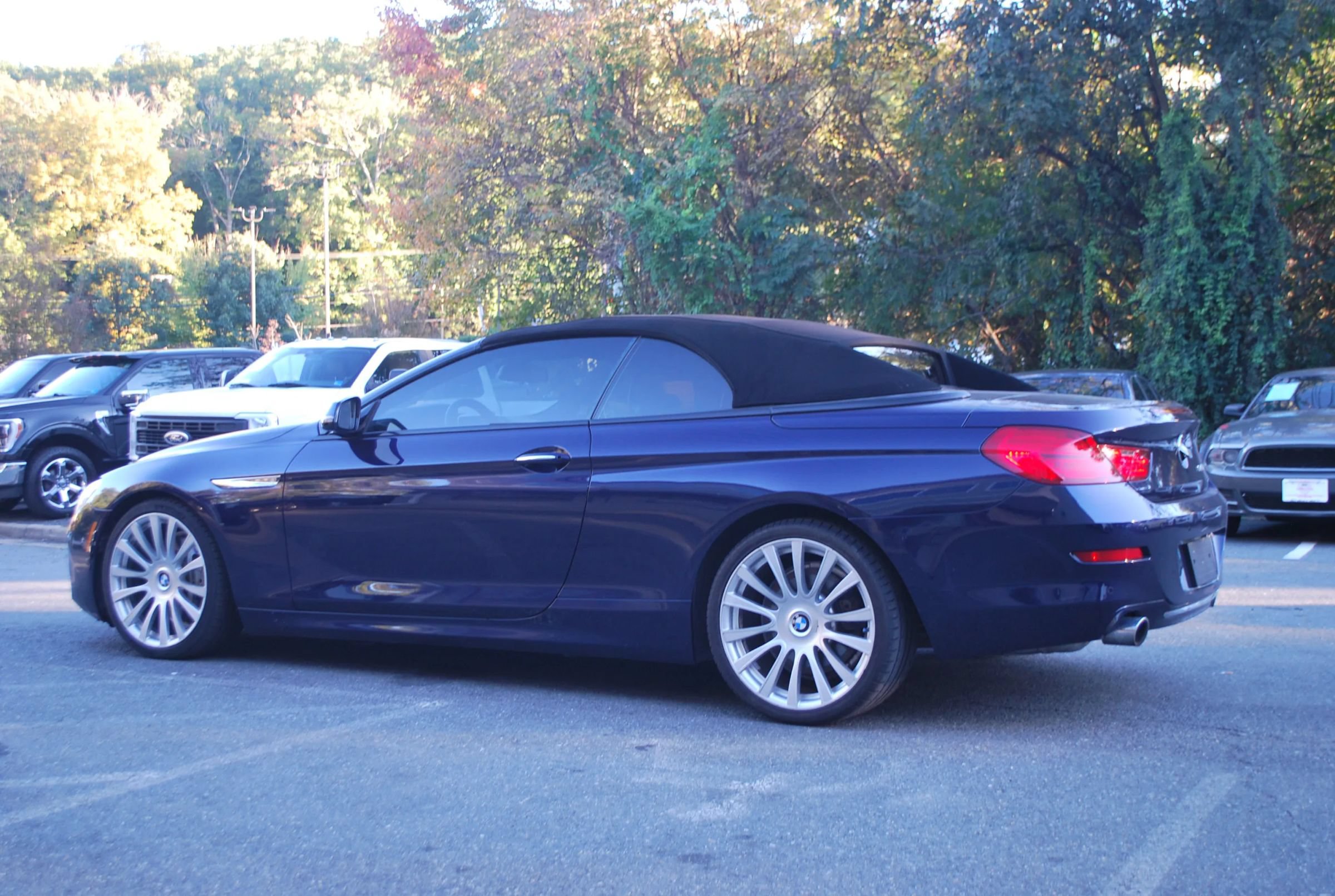 Used 2017 BMW 640i Convertible RWD image 4