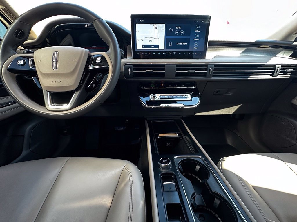 Used 2024 Lincoln Corsair FWD image 15