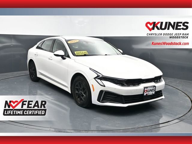 Used 2025 Kia K5 LXS FWD image 1
