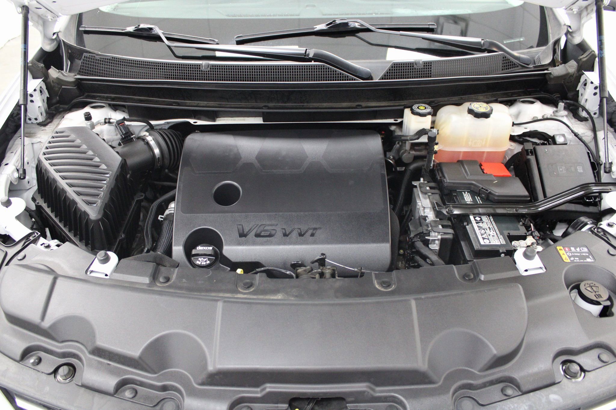 Used 2021 Chevrolet Traverse Premier w/ LPO, Floor Liner Package image 11