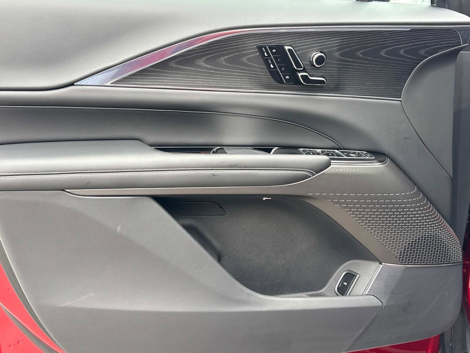 Used 2024 Cadillac Lyriq Luxury w/ LPO, Floor Liner Package image 17