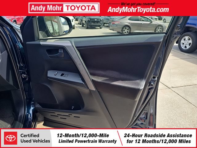 Certified 2018 Toyota RAV4 LE w/ All Weather Liner Package FWD image 34