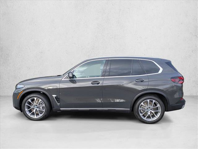 Used 2026 BMW X5 xDrive50e w/ Premium Package AWD/4WD image 9
