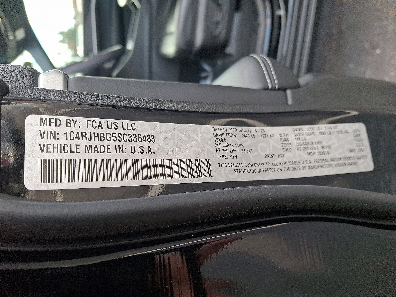 Used 2025 Jeep Grand Cherokee Limited w/ Trailer Tow Package image 27