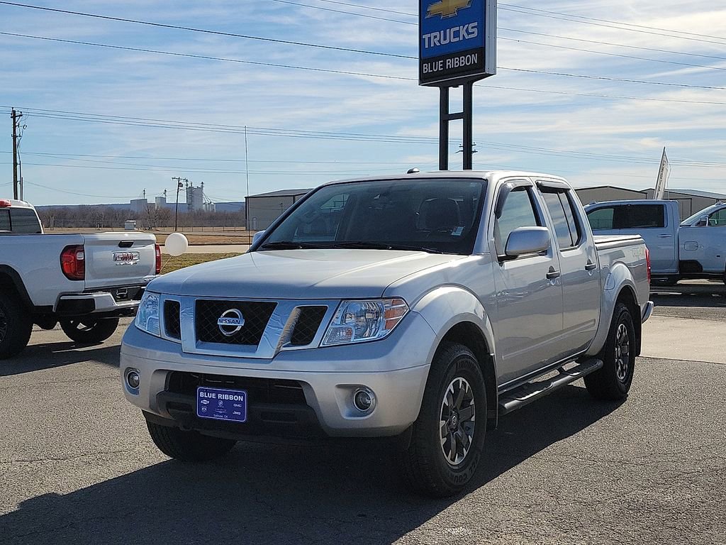 Used 2019 Nissan Frontier PRO-4X AWD/4WD image 2