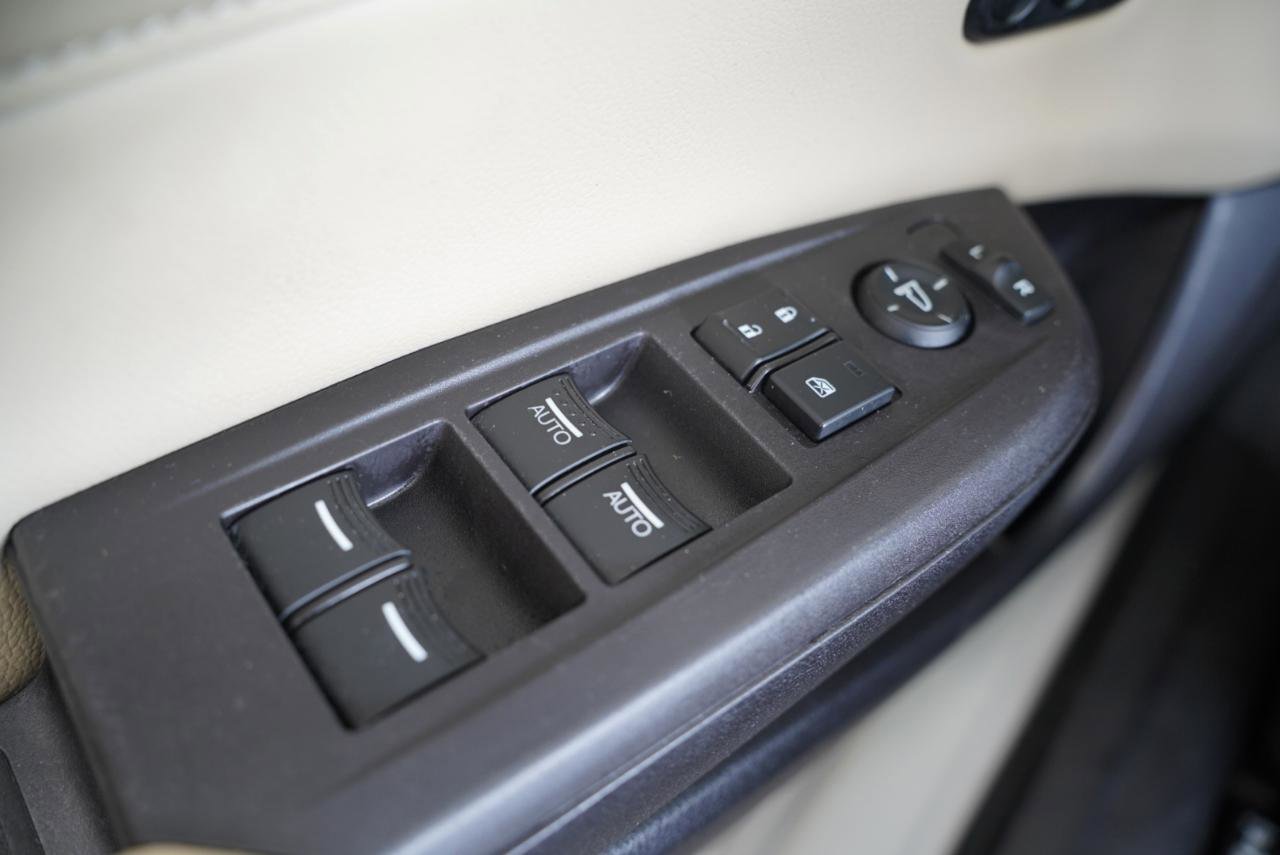 Used 2016 Acura ILX FWD image 29