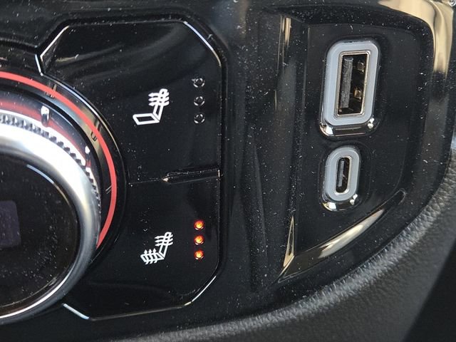 New 2026 GMC Sierra 1500 Elevation image 8