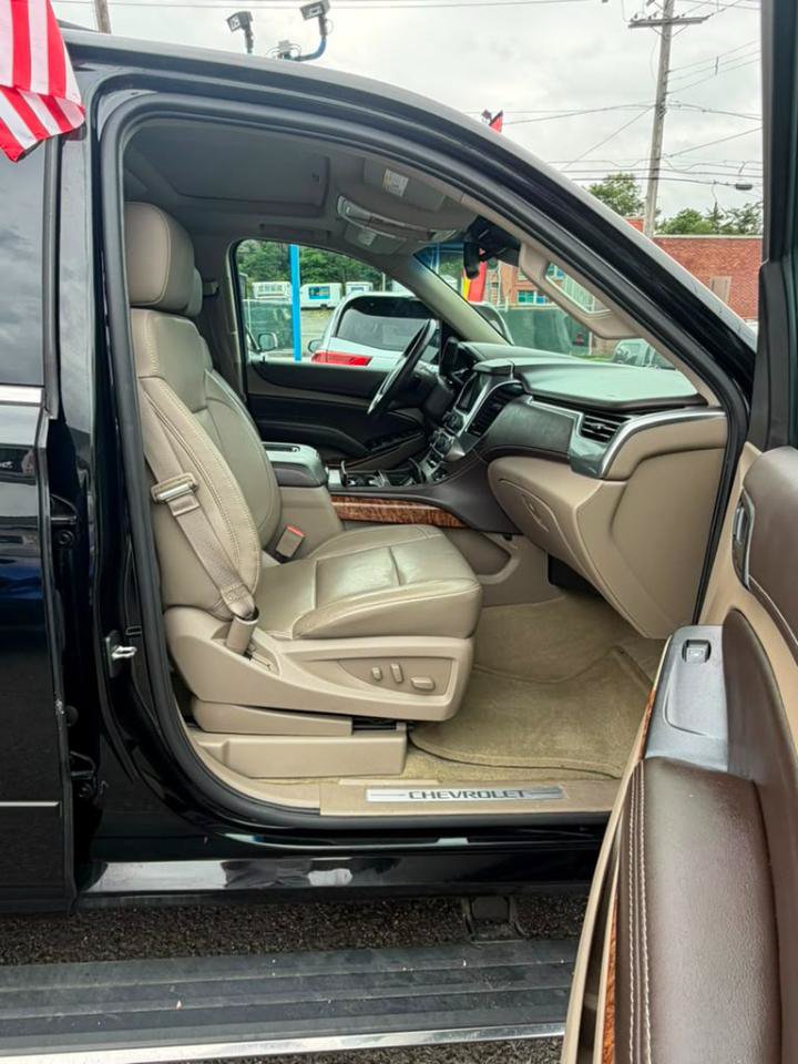 Used 2016 Chevrolet Tahoe LTZ AWD/4WD image 25