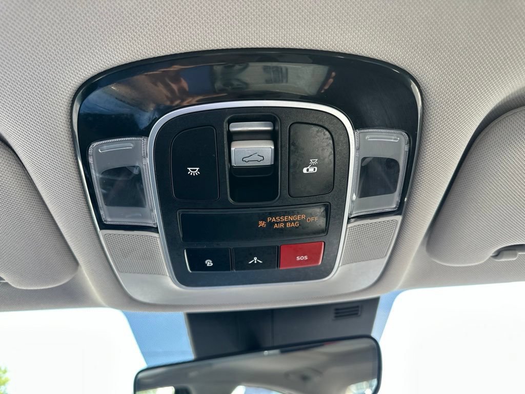 Used 2022 Hyundai Sonata Limited FWD image 25