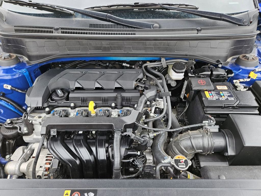 Used 2025 Hyundai Venue SEL FWD image 23