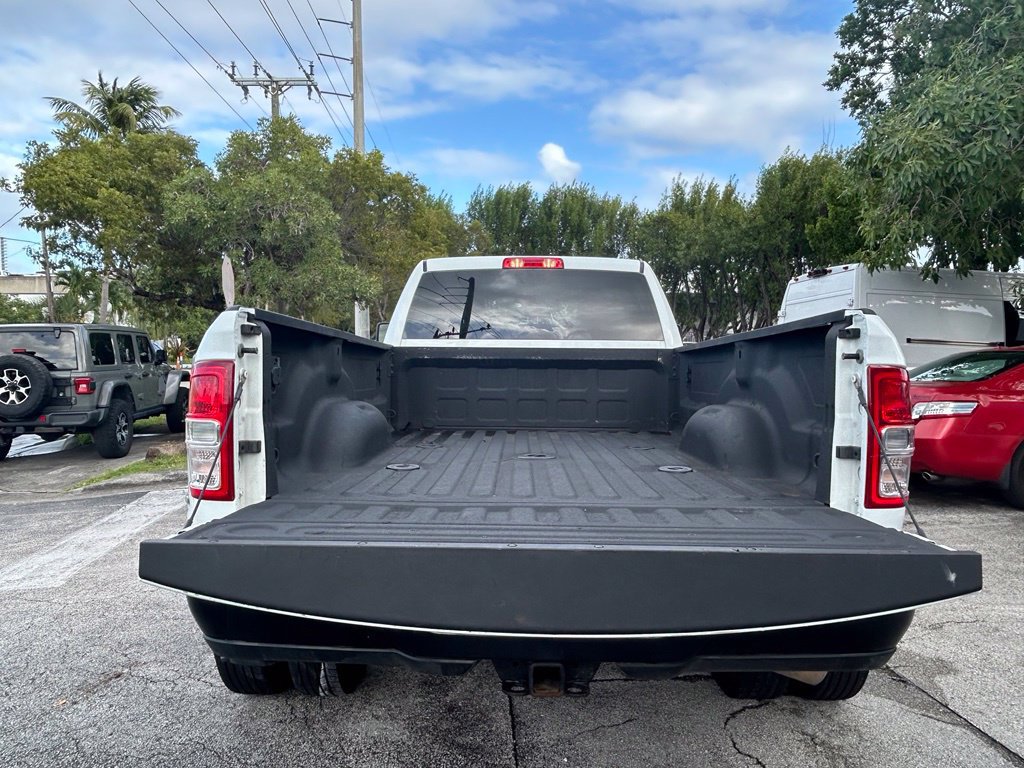 Certified 2024 RAM 3500 Tradesman w/ Bed Utility Group AWD/4WD image 38