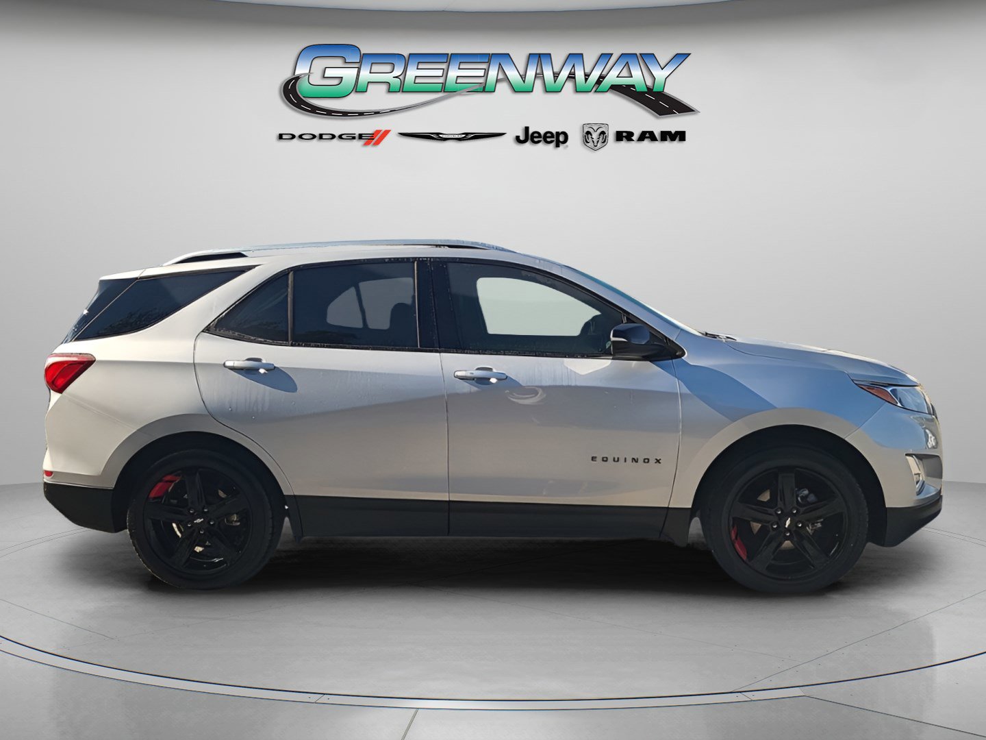 Used 2021 Chevrolet Equinox Premier w/ Redline Edition image 4