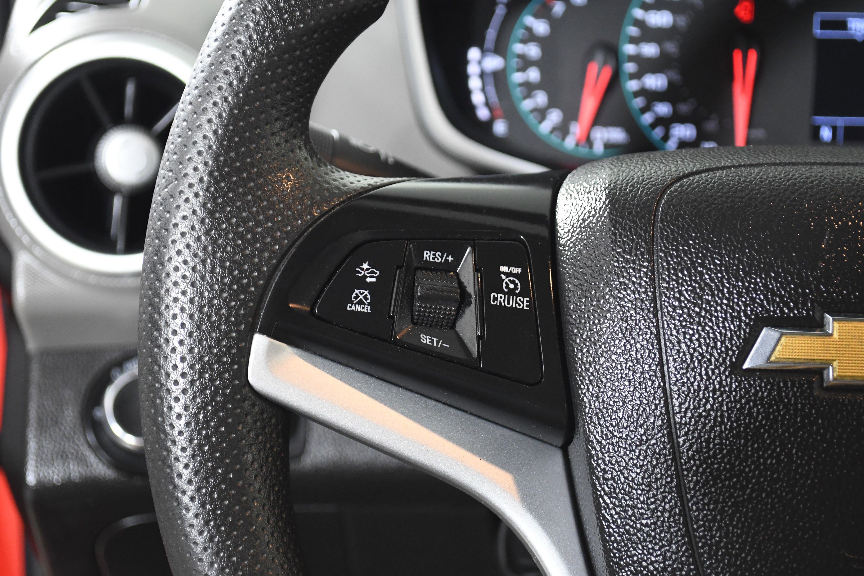 Used 2020 Chevrolet Sonic LT image 11