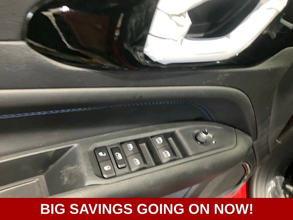 New 2026 Jeep Compass Latitude image 11