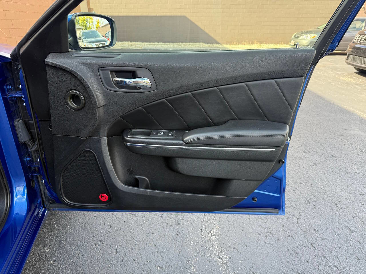 Used 2012 Dodge Charger R/T w/ Wheels & Tunes Group image 21