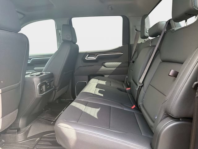 New 2026 GMC Sierra 1500 SLT w/ SLT Premium Package AWD/4WD image 12