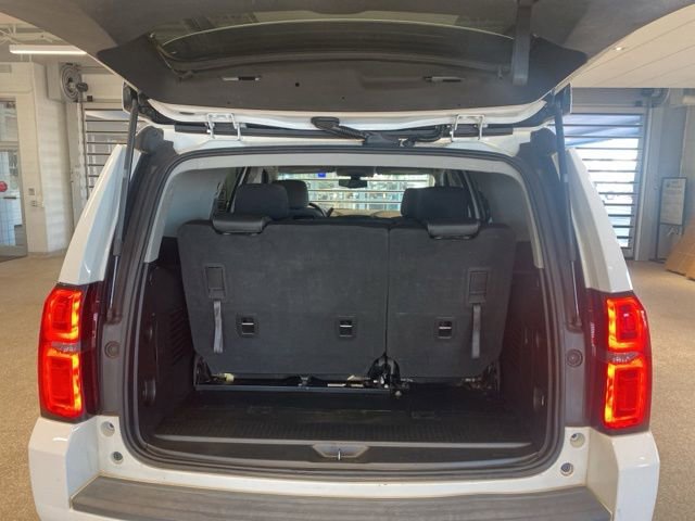 Used 2018 Chevrolet Tahoe 2WD w/ Remote Keyless Entry Package image 7