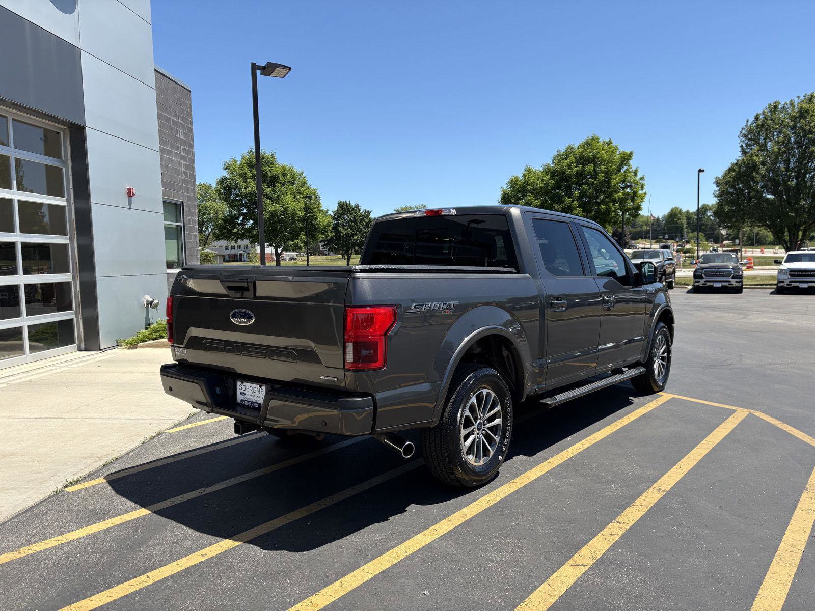 Used 2018 Ford F150 XLT w/ Equipment Group 302A Luxury AWD/4WD image 6