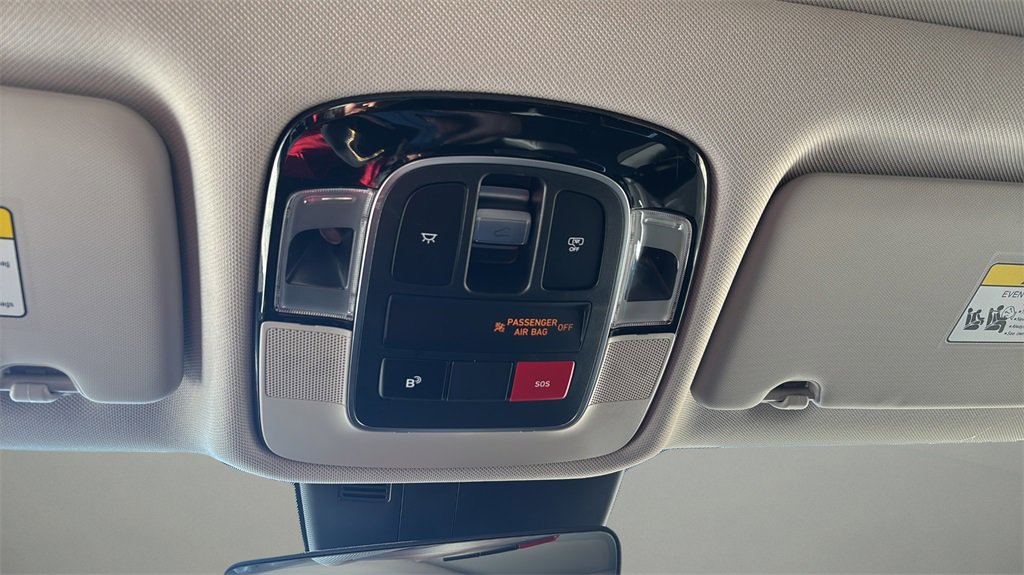 Certified 2025 Hyundai Tucson Limited image 21