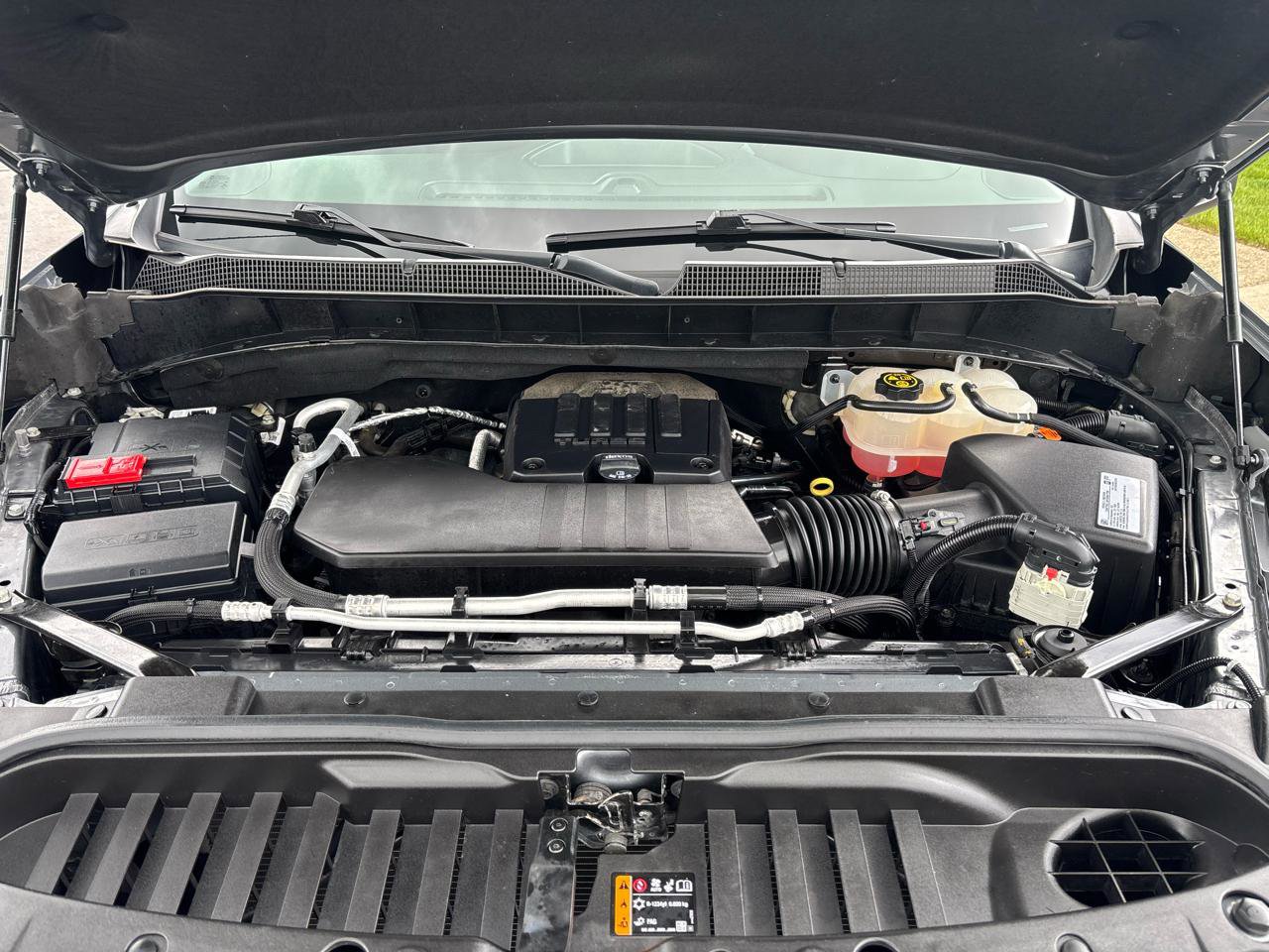 Used 2021 Chevrolet Silverado 1500 LT AWD/4WD image 34