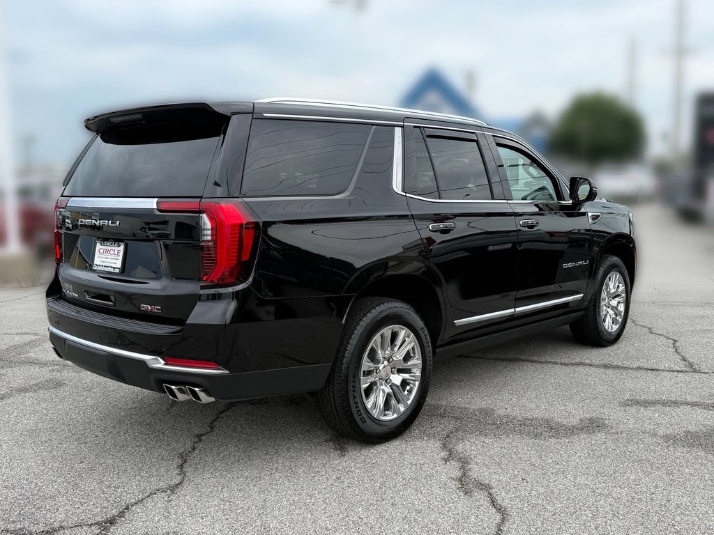 Used 2025 GMC Yukon Denali w/ Sun & Power Step Package AWD/4WD image 6