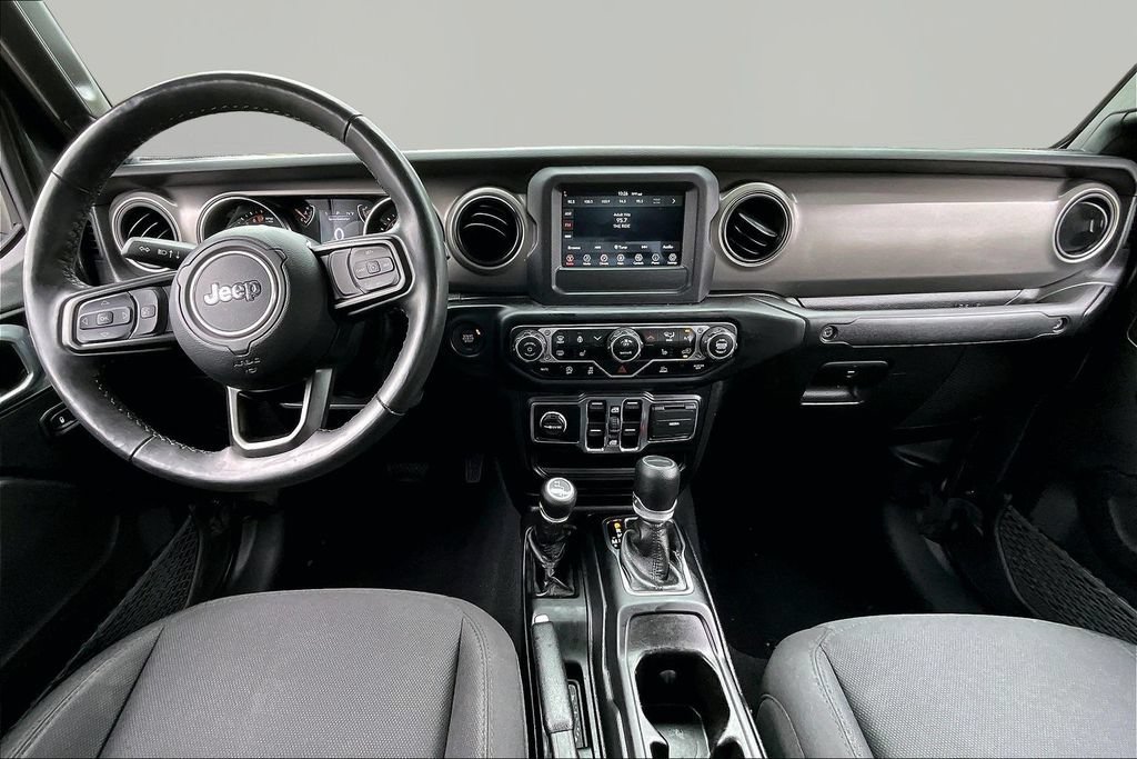 Used 2022 Jeep Gladiator Sport AWD/4WD image 9