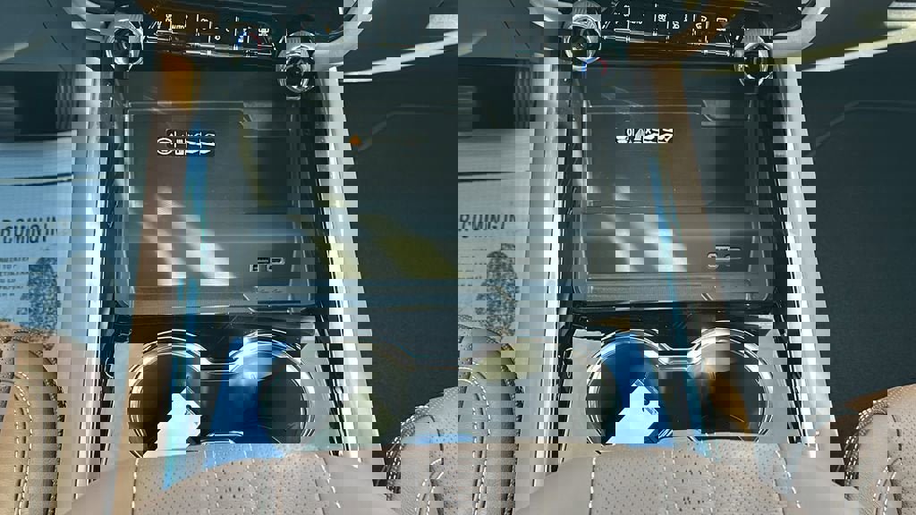 New 2026 Chevrolet Suburban High Country image 23