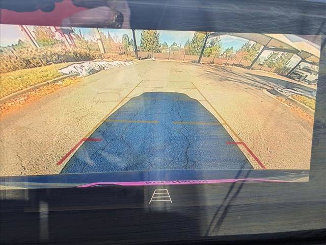 Used 2024 Buick Encore GX Sport Touring image 13