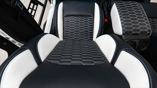 Used 2025 Jeep Gladiator Sport AWD/4WD image 22