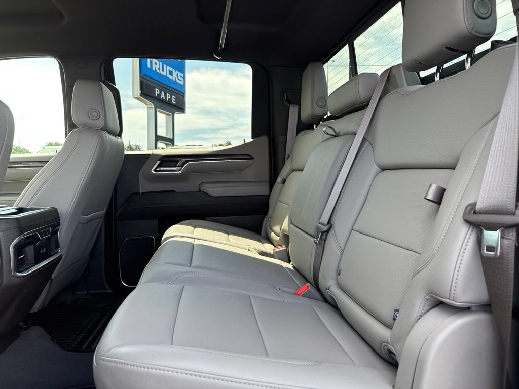 Used 2024 Chevrolet Silverado 1500 LTZ w/ LTZ Convenience Package II AWD/4WD image 20