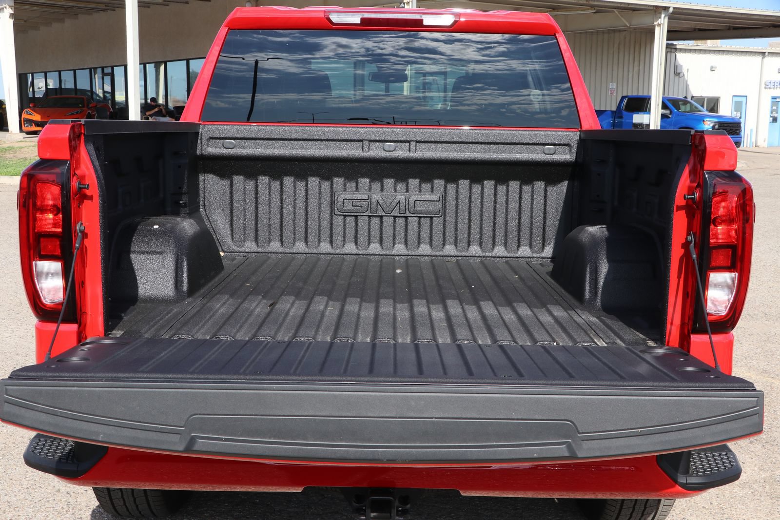 New 2026 GMC Sierra 1500 Elevation AWD/4WD image 28