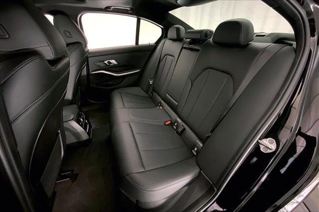 Certified 2023 BMW 330i xDrive Sedan w/ Driving Assistance Package image 14