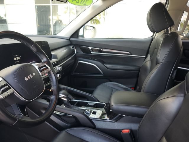 Used 2024 Kia Telluride LX AWD/4WD image 21