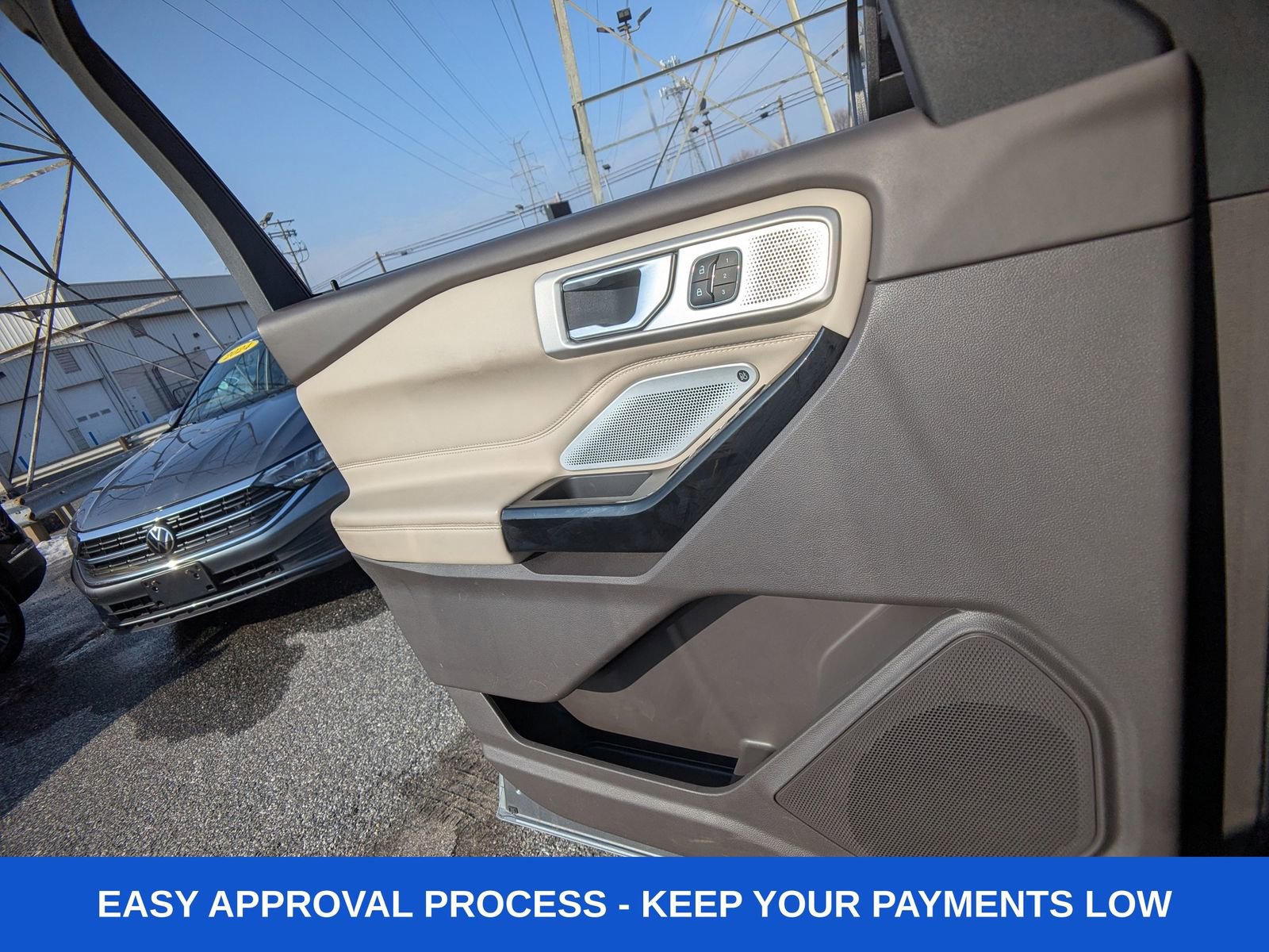 Used 2022 Ford Explorer Platinum w/ Equipment Group 601A image 38