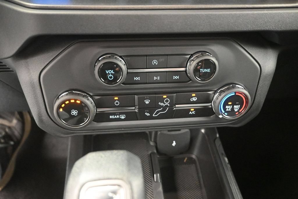 New 2026 Ford Bronco 4-Door AWD/4WD image 4