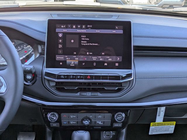 New 2026 Jeep Compass Latitude image 18