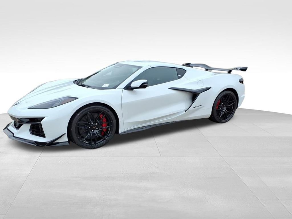 New 2026 Chevrolet Corvette Z06 w/ Z07 Performance Package image 3