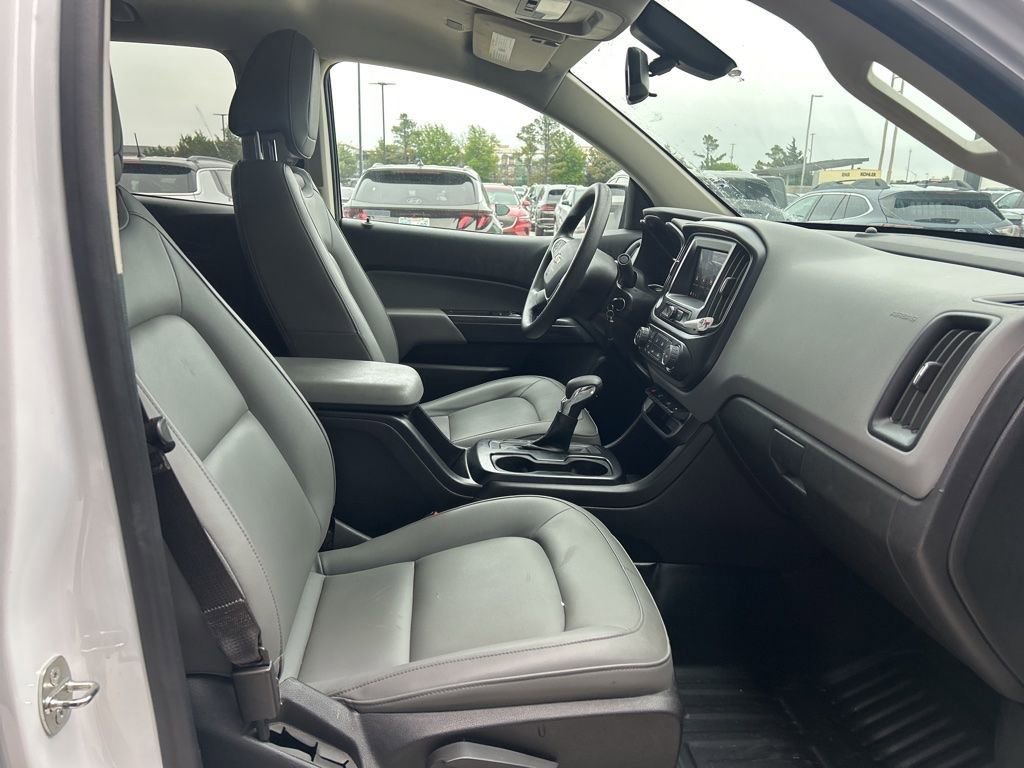 Used 2022 Chevrolet Colorado W/T w/ Custom Special Edition AWD/4WD image 20