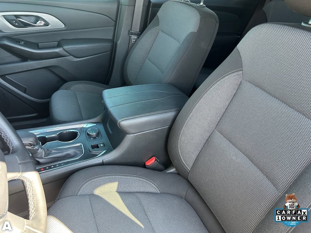 Used 2023 Chevrolet Traverse LT AWD/4WD image 18