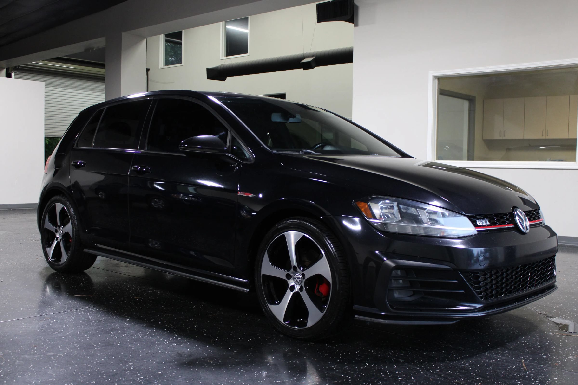 Used 2018 Volkswagen GTI S FWD image 2