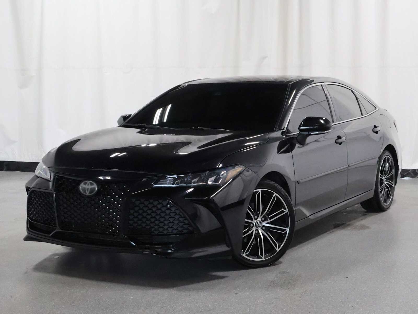 Used 2019 Toyota Avalon XSE w/ Protection Package