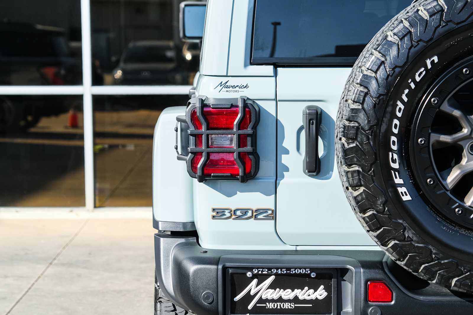 Used 2023 Jeep Wrangler Unlimited Rubicon 392 w/ Trailer Tow Package AWD/4WD image 14