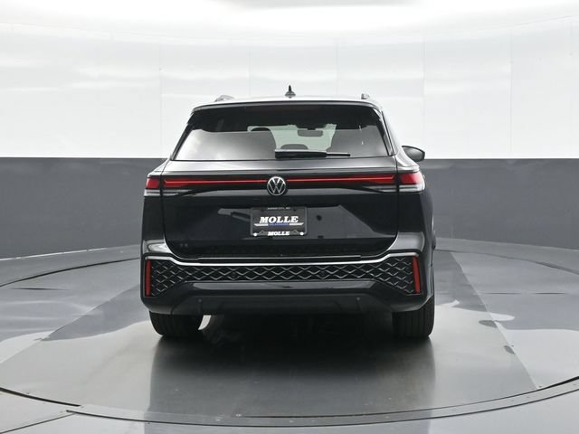 New 2026 Volkswagen Tiguan SE R-Line FWD image 6