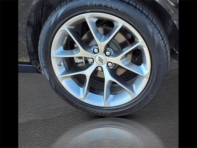 Used 2022 Dodge Challenger GT image 28