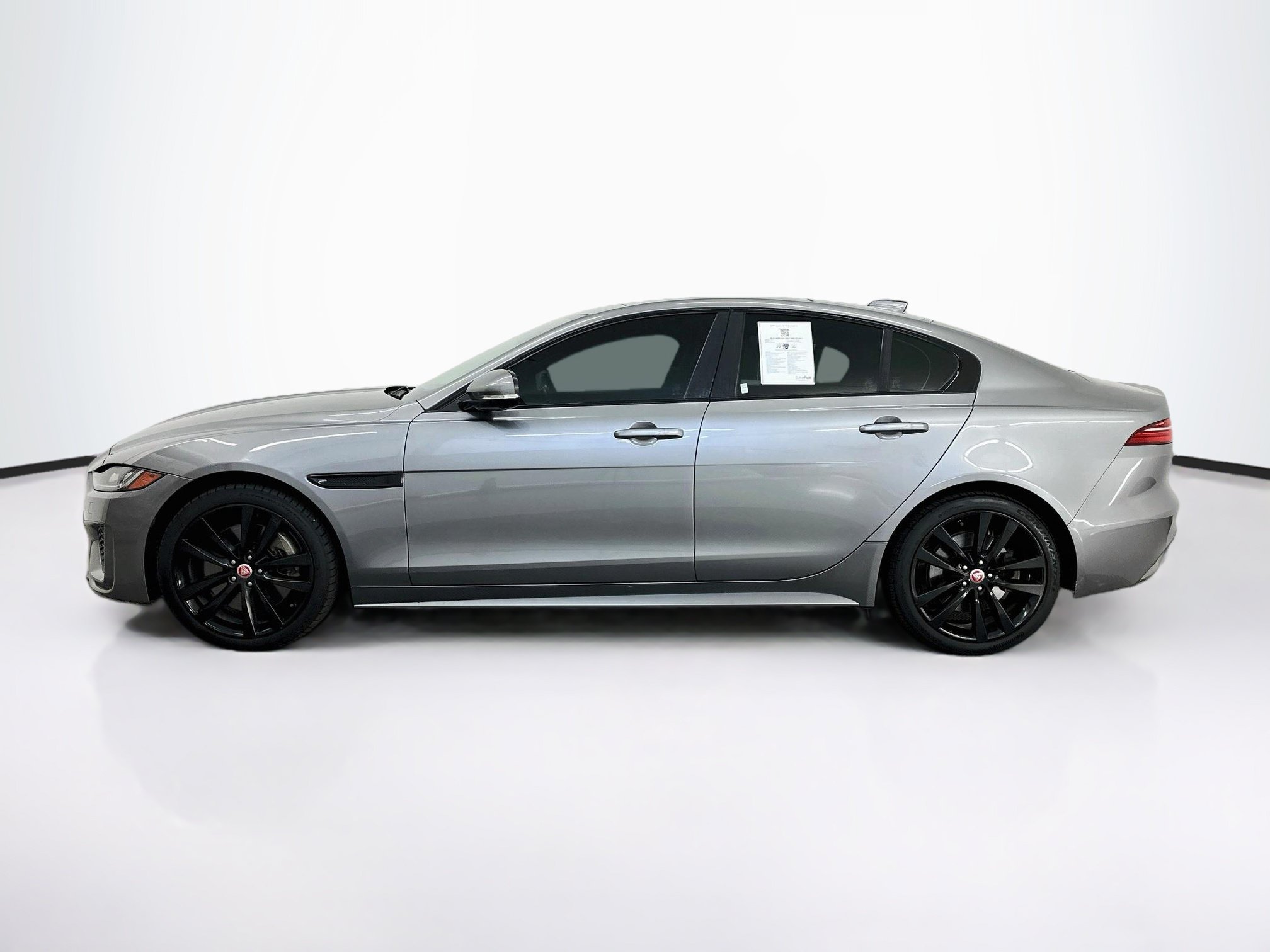 Used 2020 Jaguar XE R-Dynamic S AWD/4WD image 4
